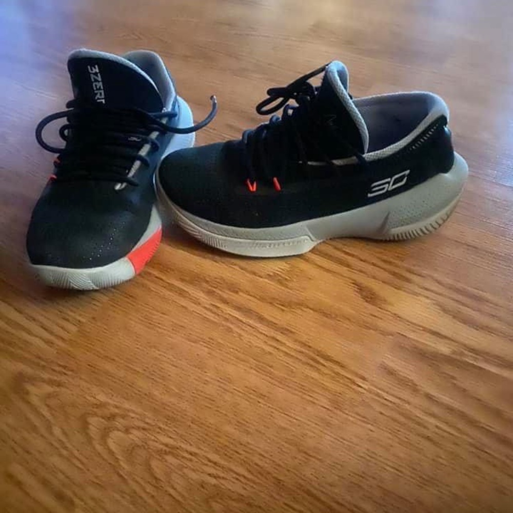 Boys Steph curry shoes